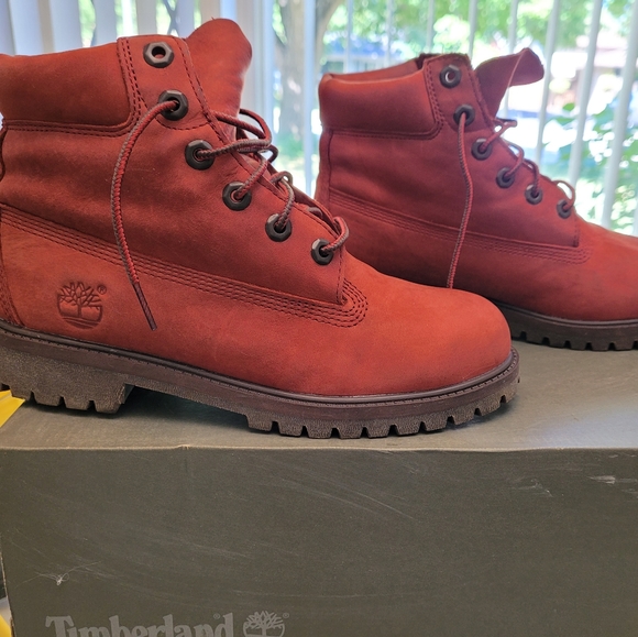Timberland boots sz 6.5youth - Picture 2 of 5